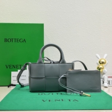 Bottega Veneta Shopping Bags